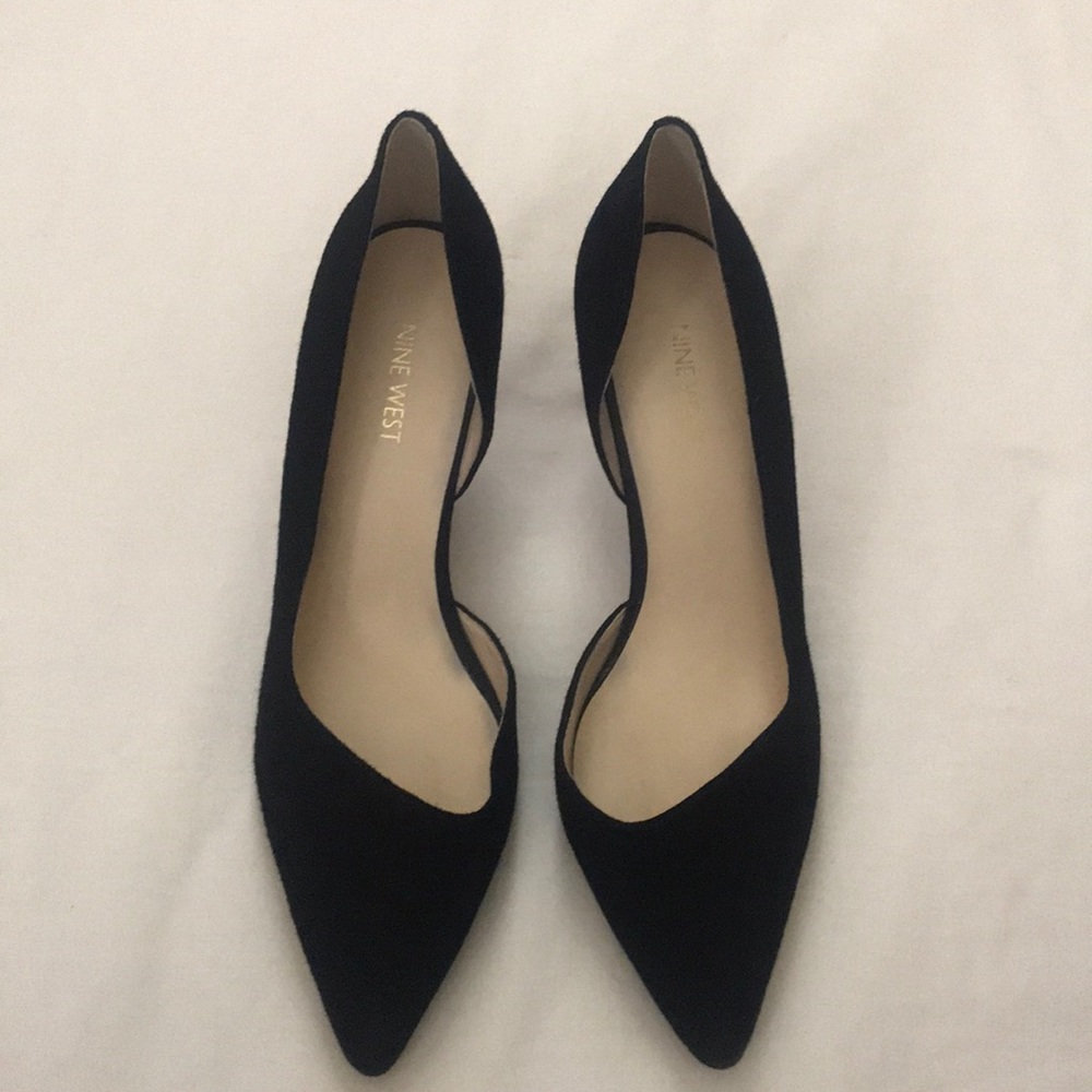 Nine West Black Suede D’Orsay Mid-Heel Pumps